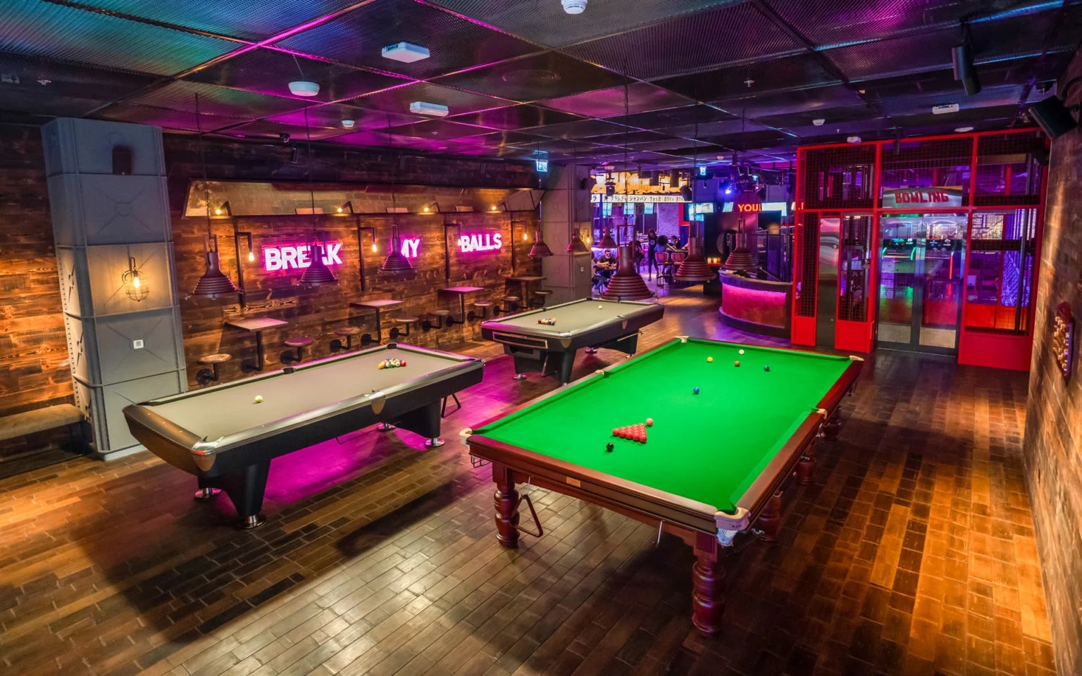 Brass-Monkey-Restaurant-3