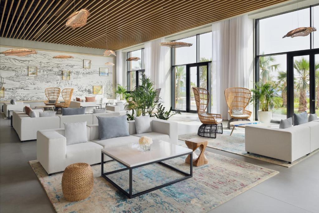 Movenpick-Al-Marjan-09