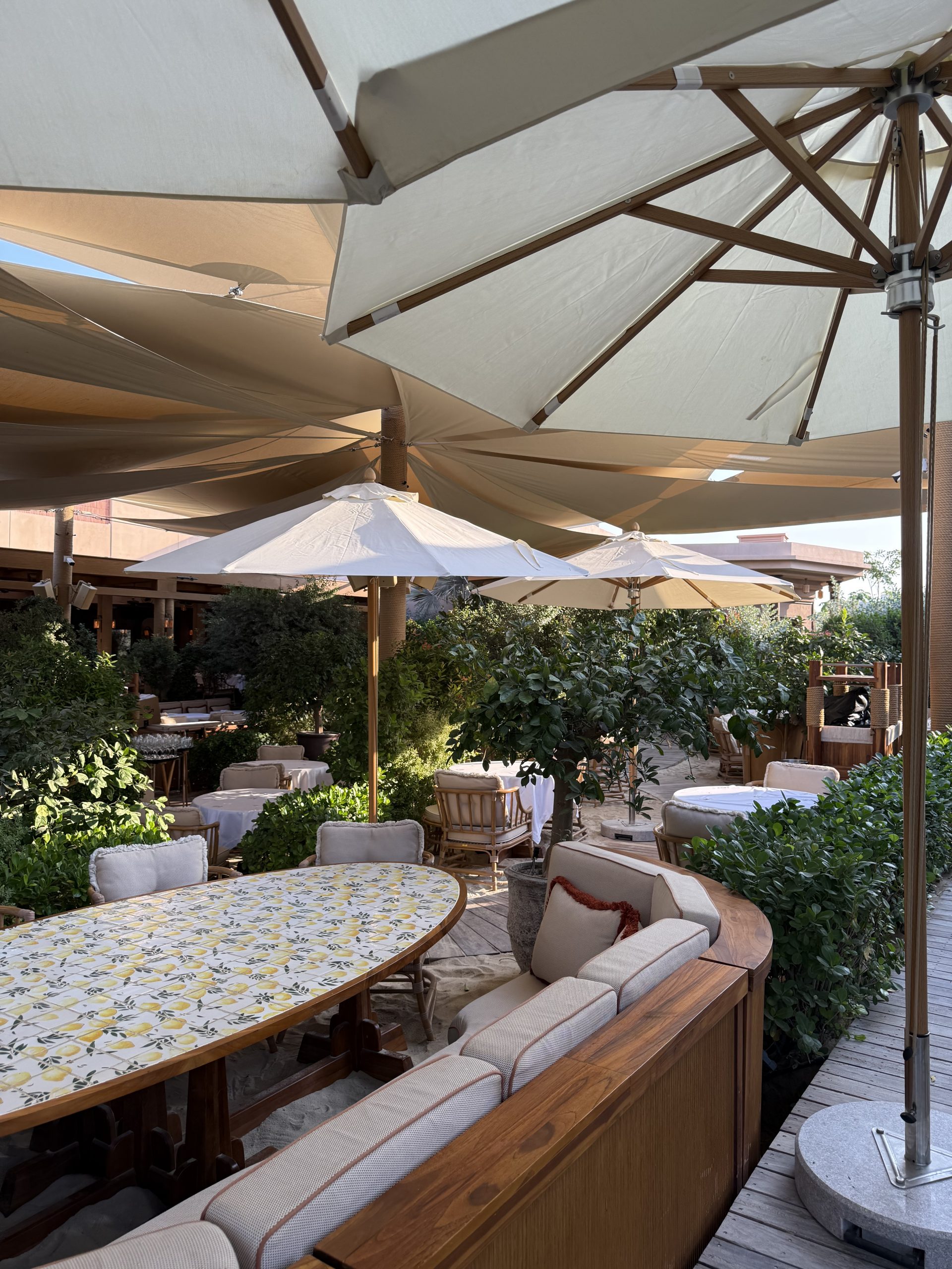 hospitality-furniture-1-scaled